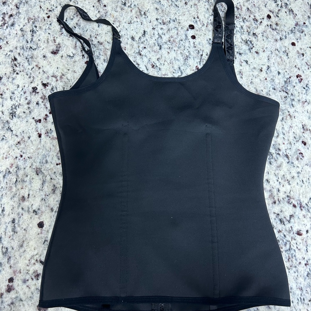 Waist trainer